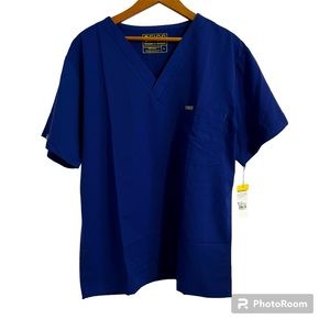 NWT Figs Men’s Naga One Pocket Scrub Top Royal Blue Size L
